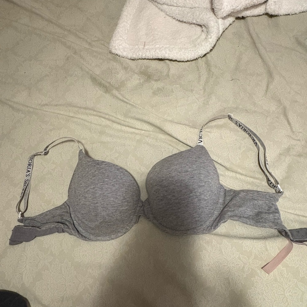 Victoria's Secret Heather Gray Bra 34D